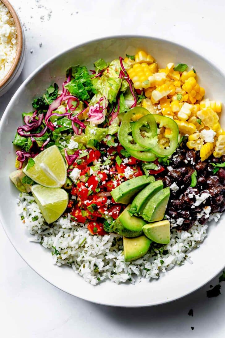 Το Veggie Burrito Bowl με κουτάλι